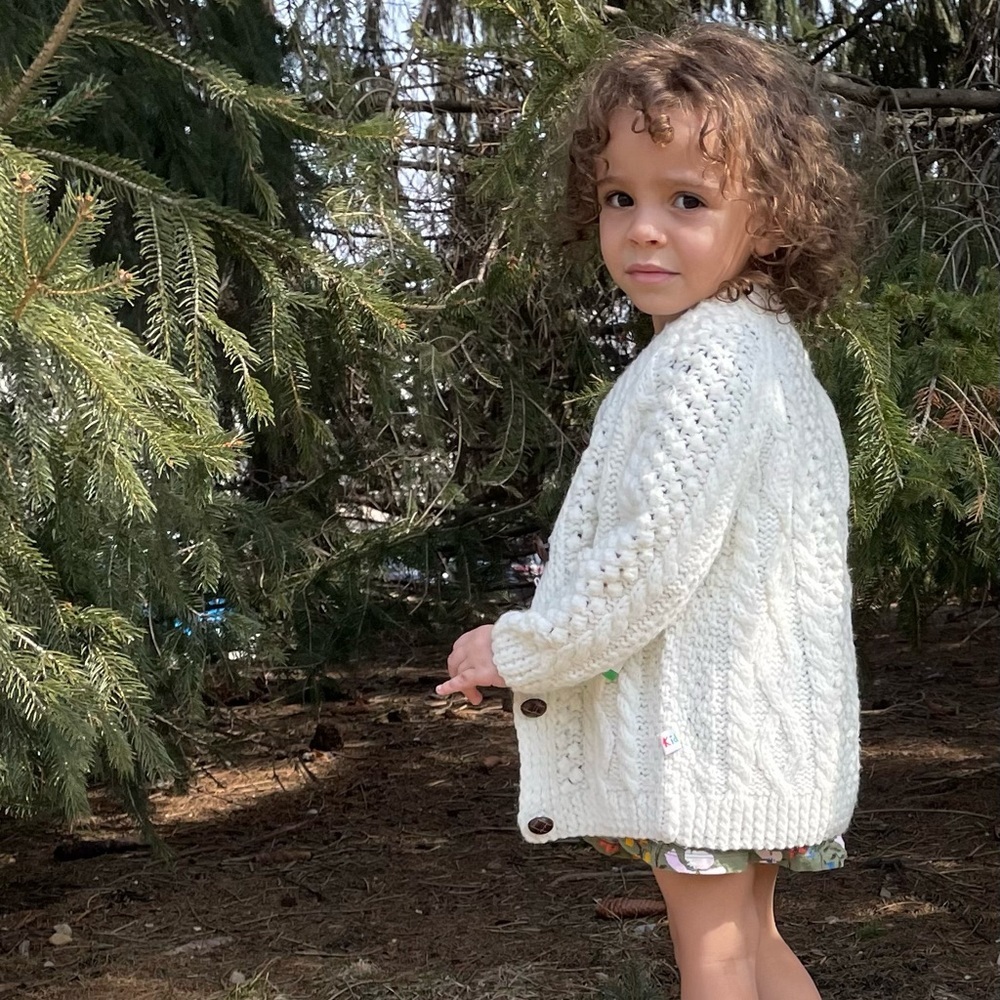 NWT The Bridges of Eva Boutique: Cardigan